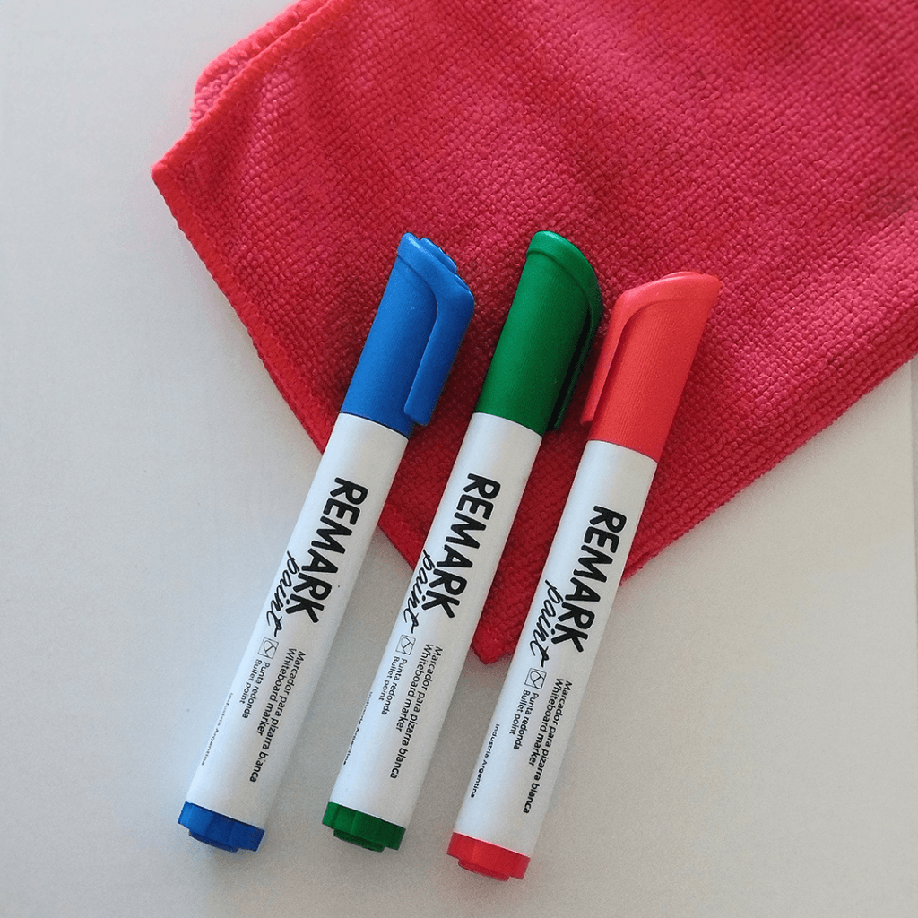 Accesorios para tu pizarra blanca Remark Paint