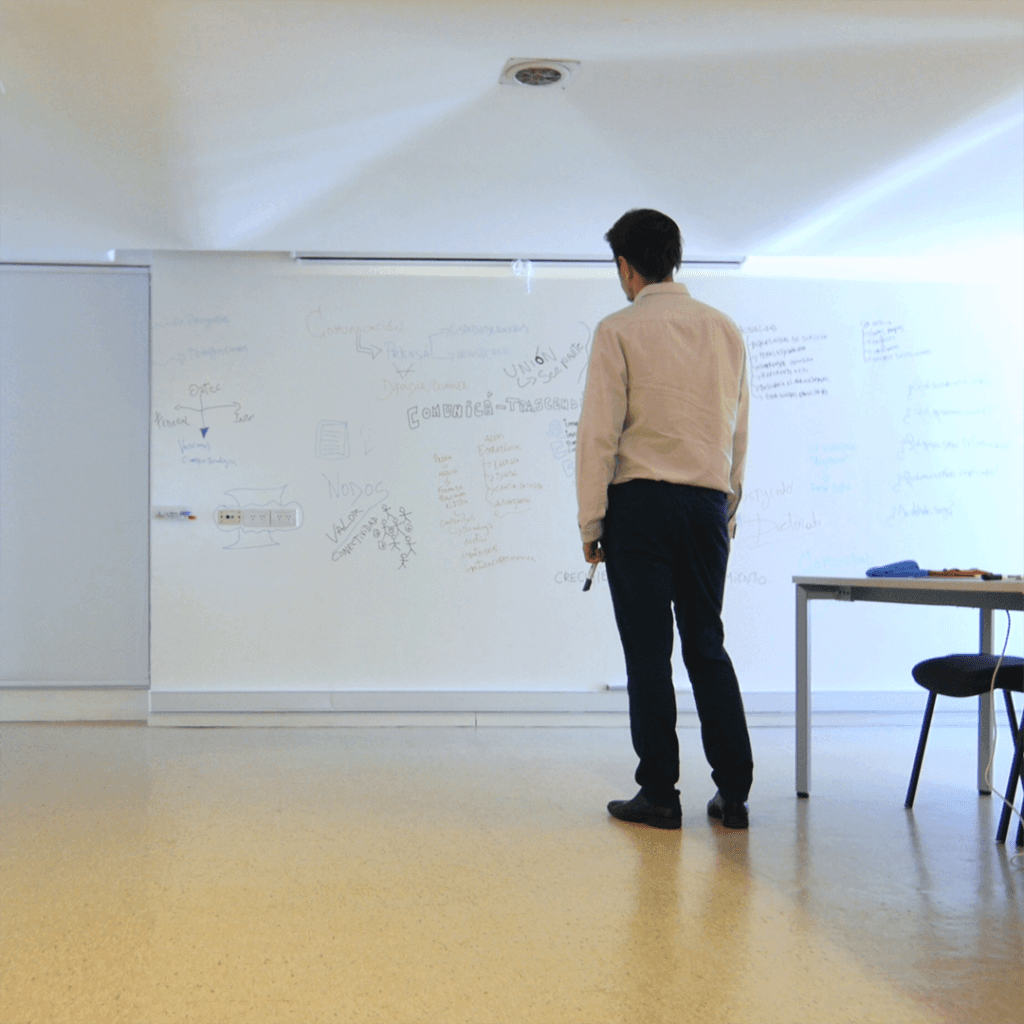 El futuro del trabajo y Remark Paint